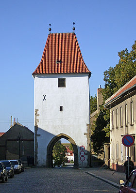 La porte de Prague à Kouřim