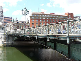 Puente del Ayuntamiento.jpg