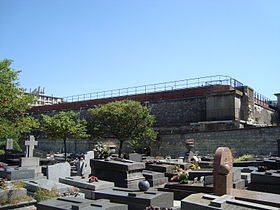Le cimetière et le réservoir de Belleville dans le fond