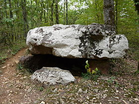 Le dolmen de Cantegrel