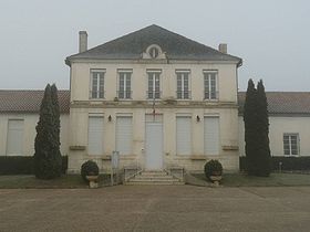 Mairie de Salles-Lavalette