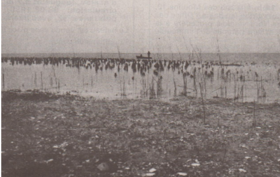 Hiver 1921: Une importante sécheresse fait apparaître les pilotis de la station de Chabrey/ Montbec