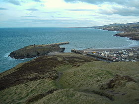 L'île Saint-Patrick et Peel vus depuis l'île de Man.