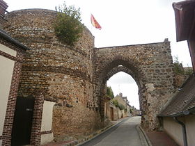 Ancienne porte fortifiée