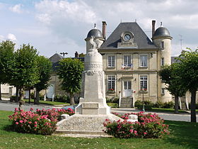 Mairie et monument aux morts