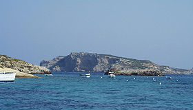 La Vecchia devant l'île de Capraia