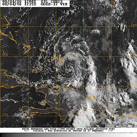 Tempête tropicale Chris, le 4 août 2006 à 1215Z