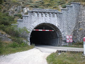 L’entrée du tunnel, côté Le Roux