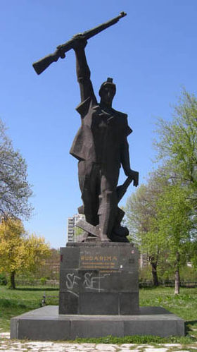Monument commémorant la rébellionde Husino, à Kreka