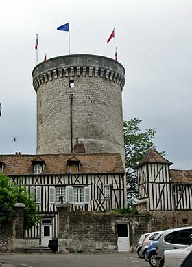 La tour des Archives