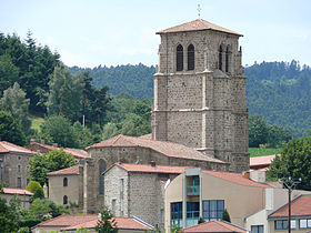 L'église de Verrières et le village