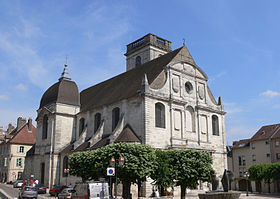 Vesoul - eglise Saint-Georges - vue générale.jpg