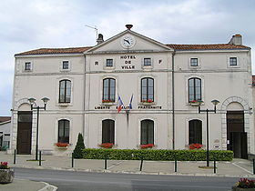 La mairie de Villefagnan