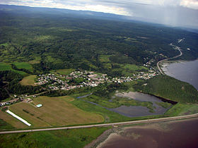 Vue aérienne de Saint-FulgenceLocalisation de Saint-Fulgence dans la MRC Le Fjord-du-Saguenay