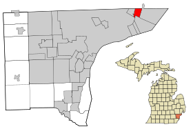 Wayne County Michigan Incorporated and Unincorporated areas Grosse Pointe Woods highlighted.svg
