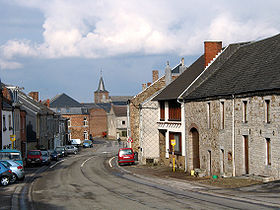 La rue principale de Winenne