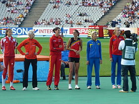 Women High jump final Barcelona 2010.jpg