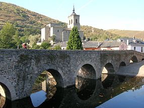 Molinaseca, pont sur le rio Meruelo