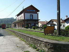 Gare de Lekunberri sur l'ancienne voie ferrée Saint-Sébastien - Pampelune