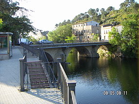 Pont sur le fleuve Muga