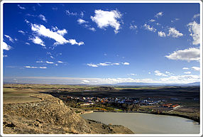 Vista.de.Leiva.(La.Rioja).desde.la.presa.jpg