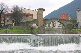 Pont de la Muza sur le Río Cadagua.