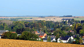 Chaourse et Montcornet s'alignent dans la vallée de la Serre.