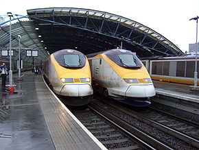  Deux Eurostars à Waterloo International.