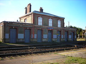 Ancien bâtiment voyageurs gare de Sainte-Gauburge