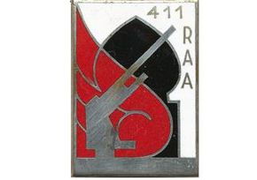 Insigne régimentaire du 411e Régiment d’Artillerie Antiaérienne.jpg