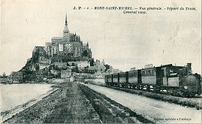Départ du train en gare du Mont-Saint-Michel