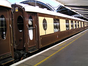  Ancienne voiture Brighton Belle Pullman à la garede Londres Victoria, faisant partie aujourd'huides voitures du Venise-Simplon-Orient-Express.