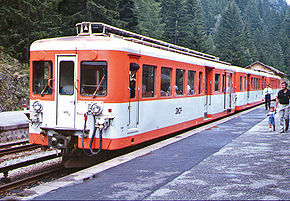  Une Z 600 en livrée orange/gris au Châtelard (16/07/1985).