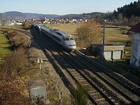 TGV 2578 Remiremont - Paris-Est à Pouxeux.