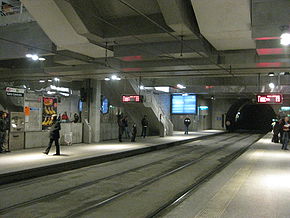 Tram Strasbourg Gare Centrale.JPG