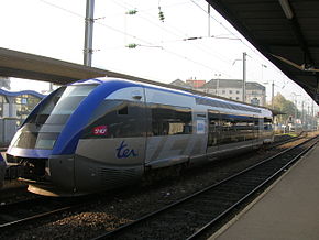  Un X 73500 TER Pays de la Loire en gare de Nantes.