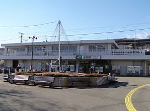 Nirasaki Station.jpg