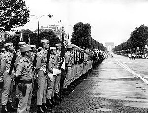 Corniche Lyautey Champs Elysées.jpg