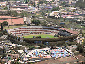 Estadio Carías.jpg