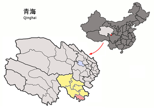 Localisation du xian de Baima (en rose) dans la préfecture de Golog (en jaune)