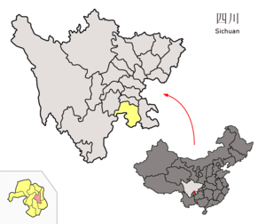 Localisation du xian de Changning (en rose) dans la préfecture de Yibin (en jaune)