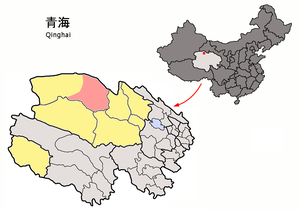Localisation de la ville de Da Qaidam dans le comité administratif de Da Qaidam (en rose) et la préfecture de Haixi (en jaune)