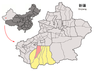 Localisation du xian de Karakash (en rose) dans la préfecture de Hotan (en jaune)