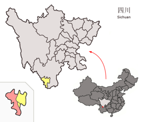Localisation des trois districts de la ville de Panzhihua (en rose) dans la préfecture de Panzhihua (en jaune)