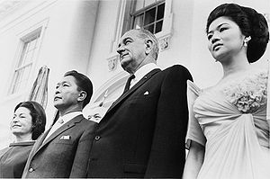 Marcos visit Johnson 1966.jpg