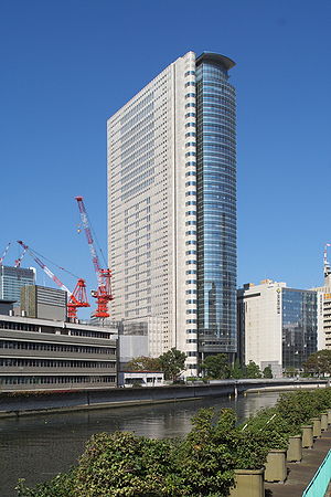 Nakanoshima Mitsui Building Osaka JPN 001.jpg