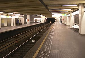 Quai de la station « Gribaumont »