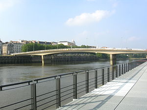 Pont Anne de Bretagne.JPG