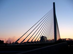 Pont de Liège.jpg