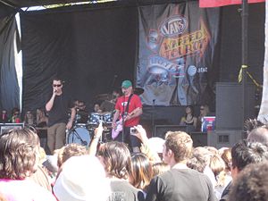 The Vandals live, Warped Tour 2007.jpg